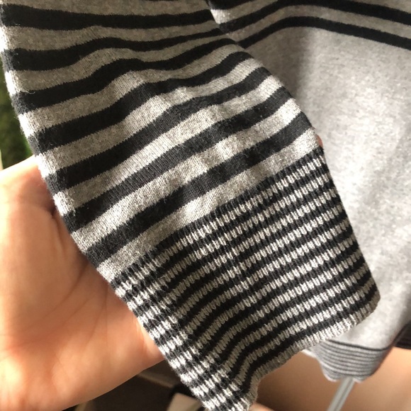 Smart Set 3/4 length sleeves cardigan medium - Picture 4 of 8